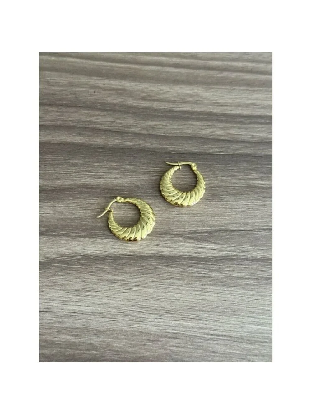 Twisted Hoop Earrings Q1056